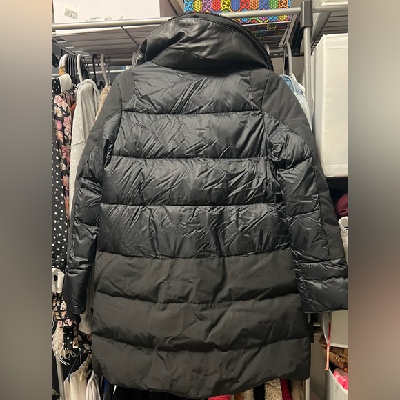 Canada goose jacket - Picture 4 of 10